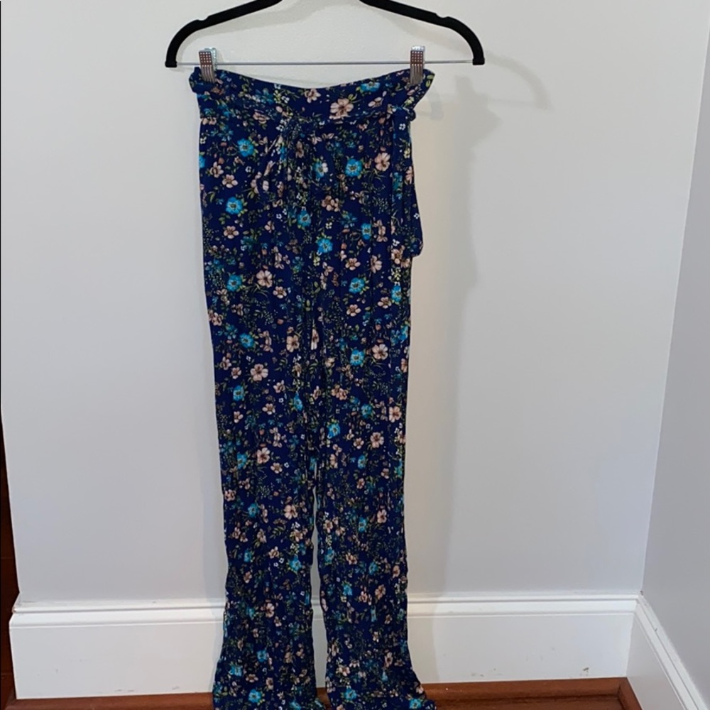 2 Piece Set - Picture 3 of 3